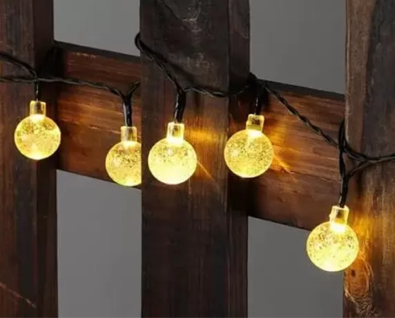 Which light bulbs are being phased out?